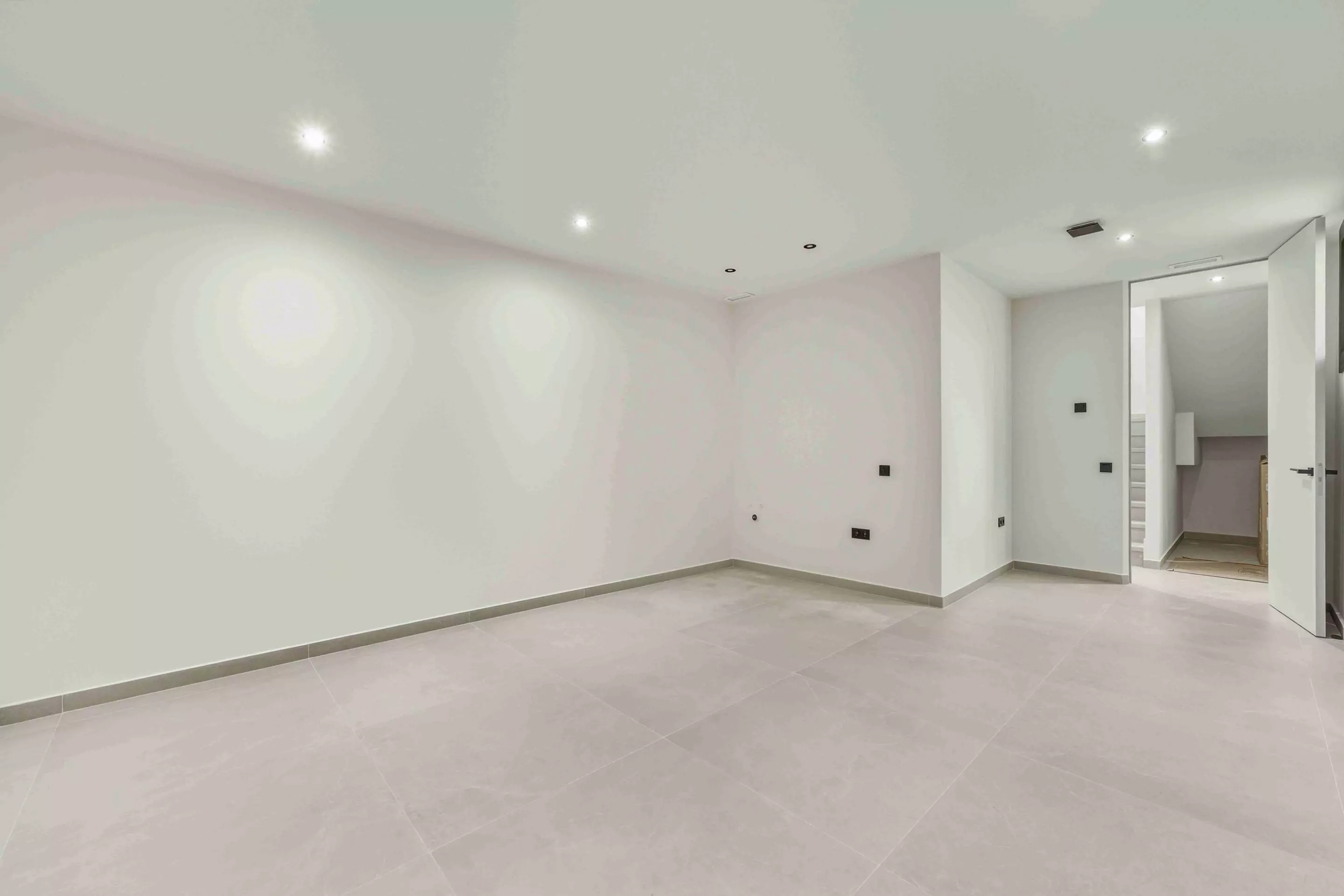 4-bedroom Villa In Polop, Spain (200 M²)