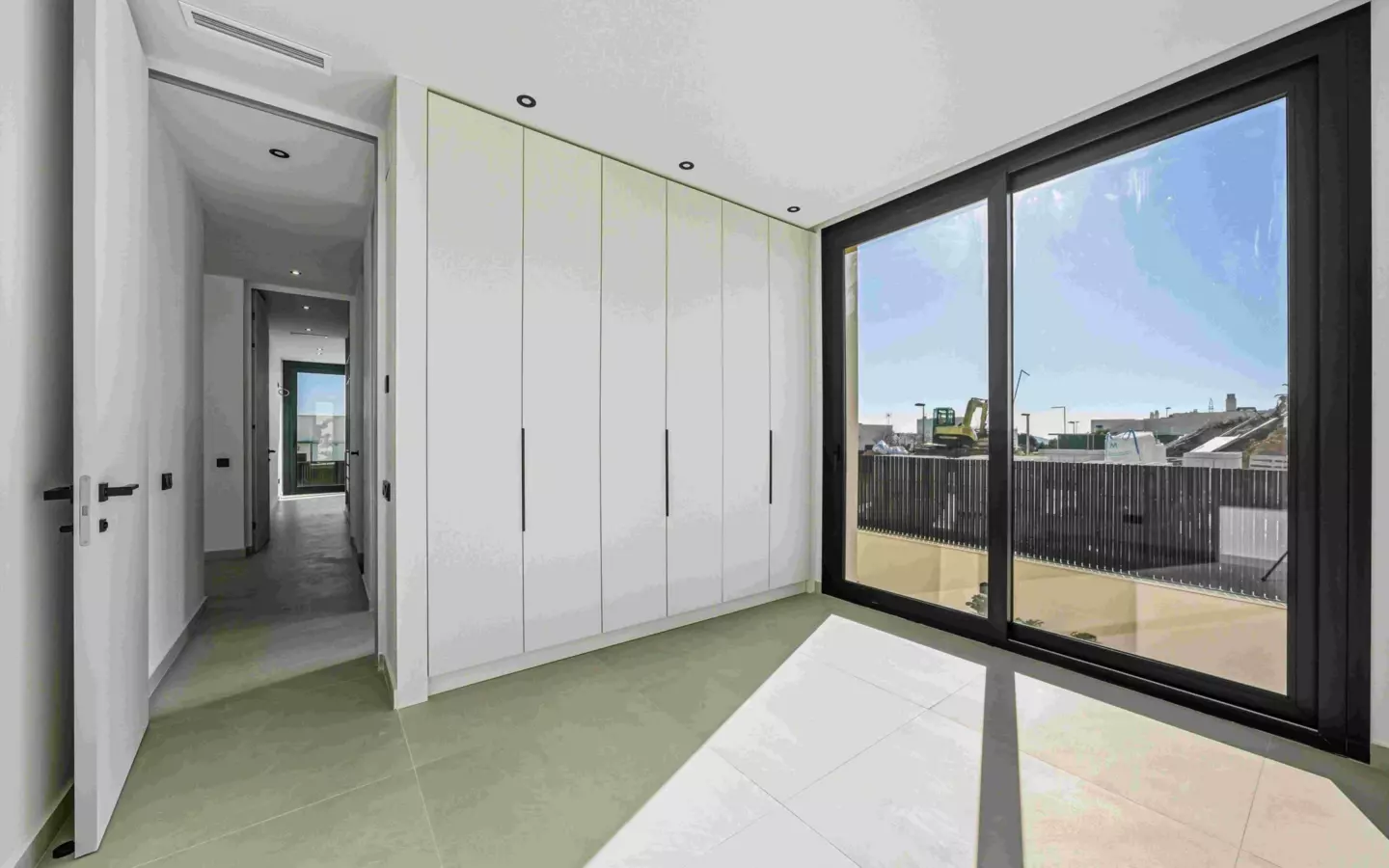 4-bedroom Villa In Polop, Spain (200 M²)