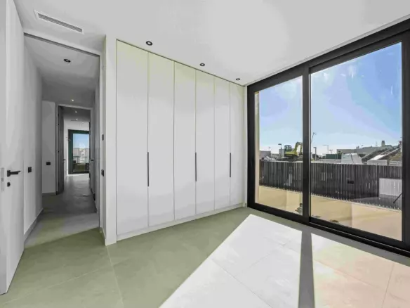 4-bedroom Villa In Polop, Spain (200 M²)