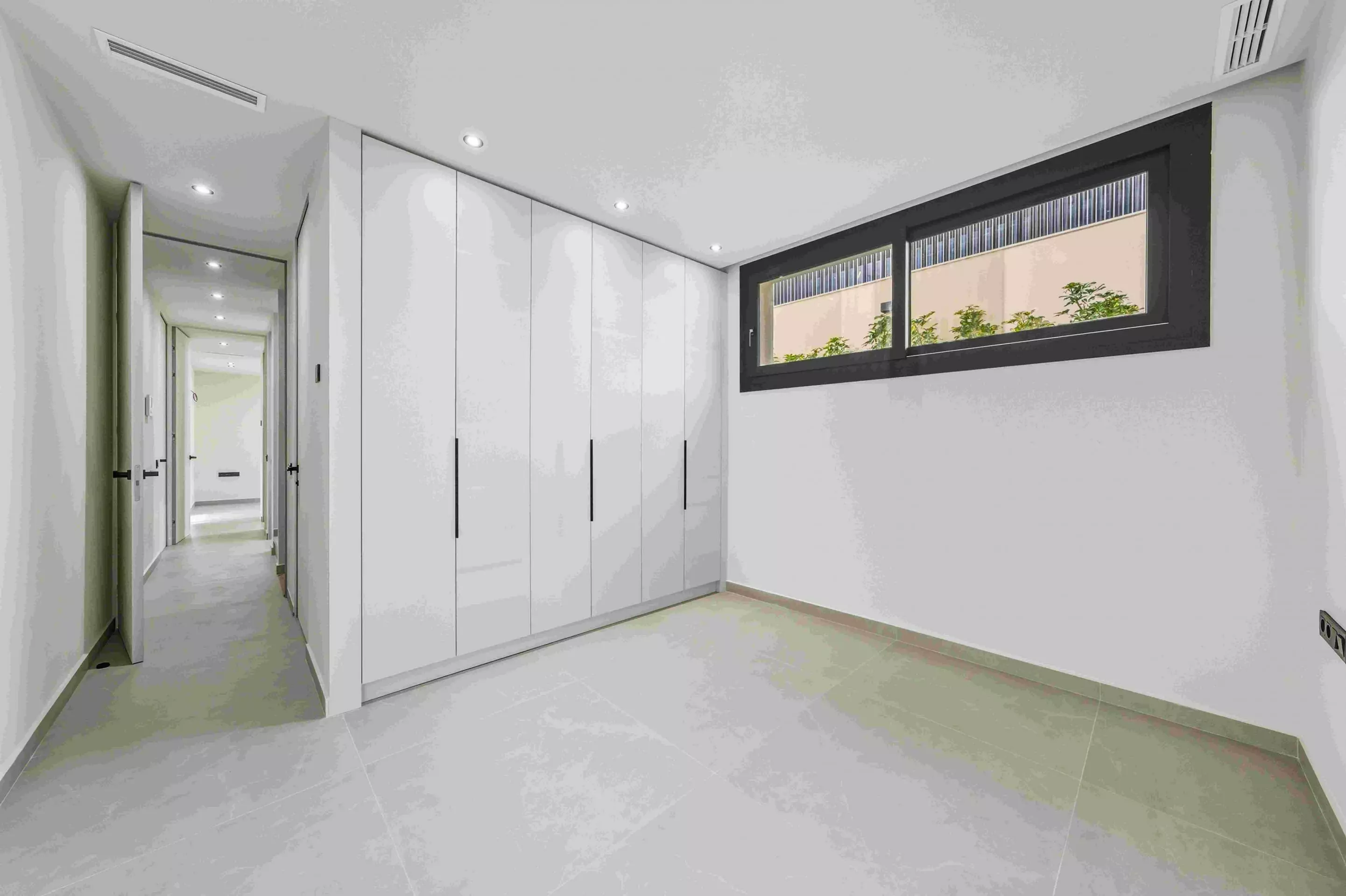 4-bedroom Villa In Polop, Spain (200 M²)