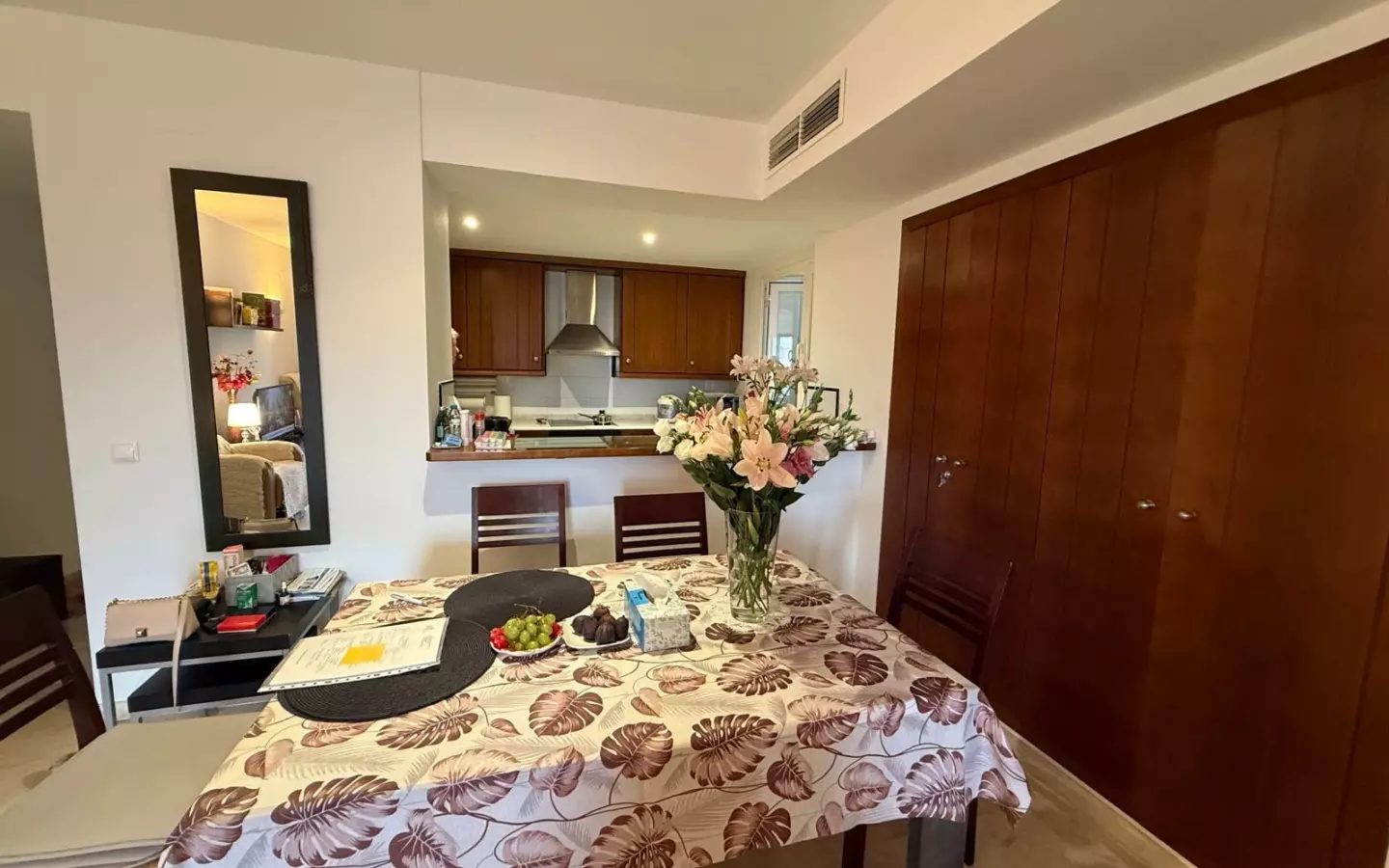 2-bedroom Apartment In Torrevieja, Spain (100 M²)