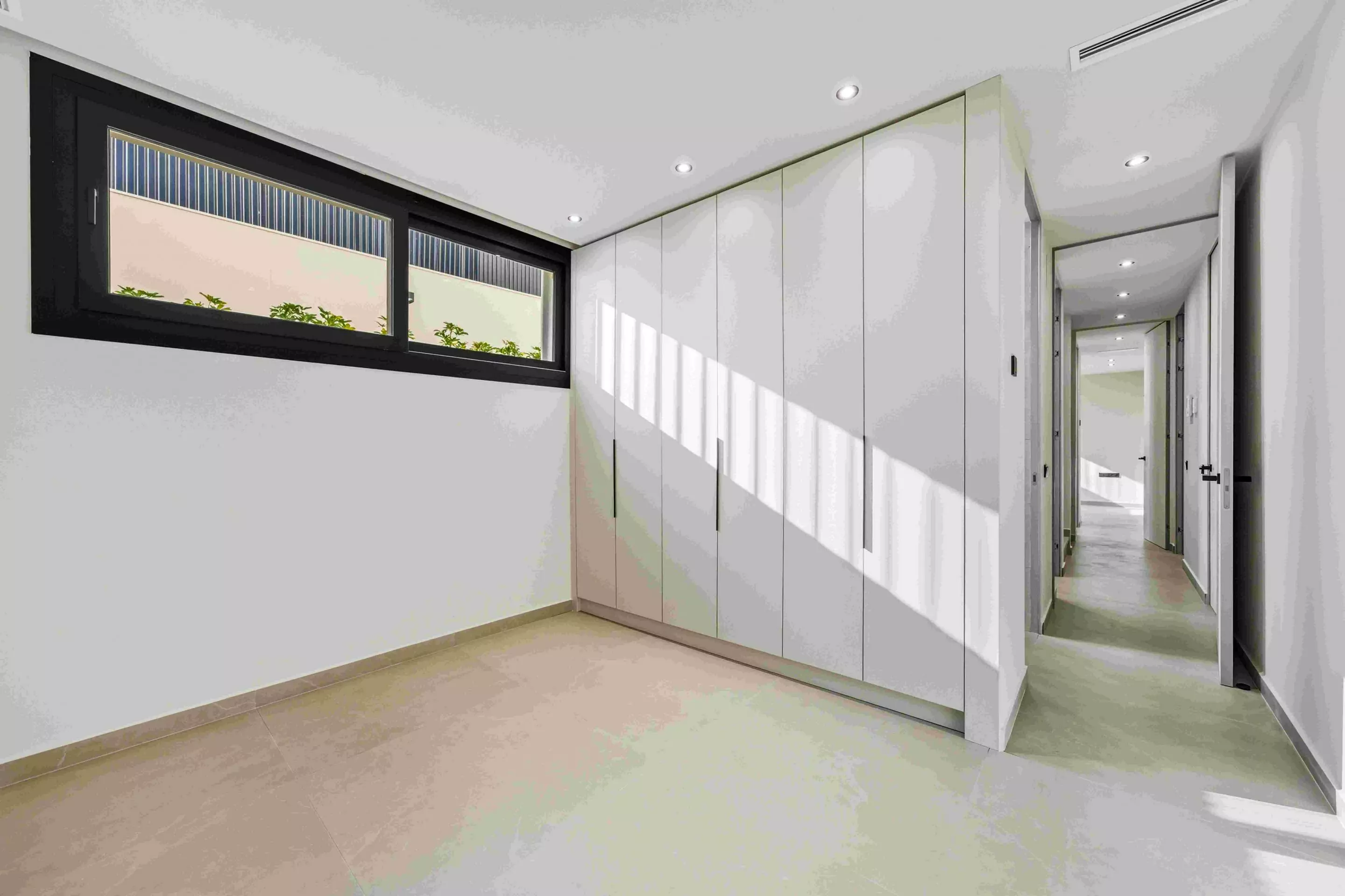 4-bedroom Villa In Polop, Spain (200 M²)