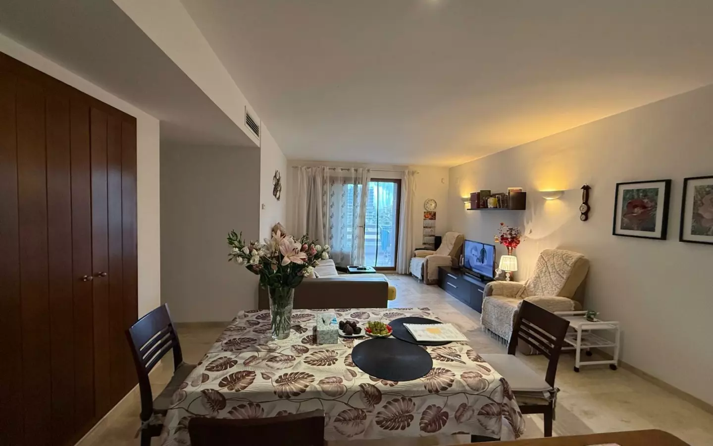 2-bedroom Apartment In Torrevieja, Spain (100 M²)