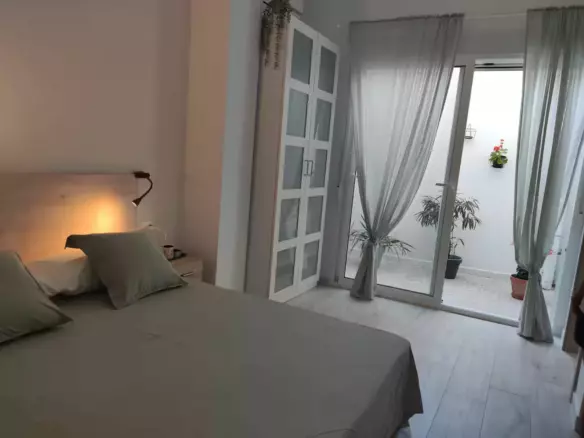 1-bedroom Flat In Valencia (52 M²)