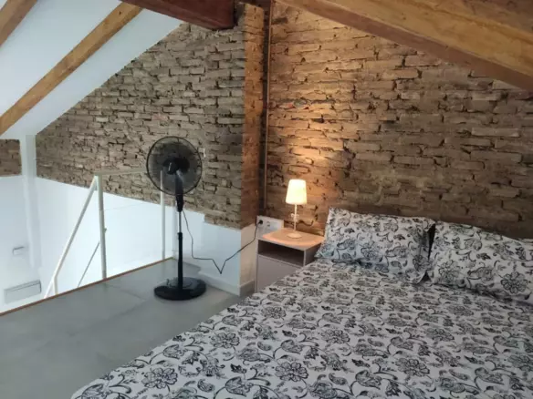 2-bedroom Loft In Valencia (59 M²)