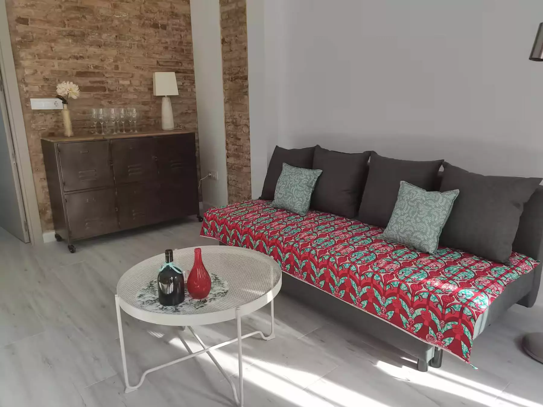 feae549d-4632-4806-86b9-5f6c4d1bfb64-c4a1a0 1-bedroom Flat In Valencia (52 M²)