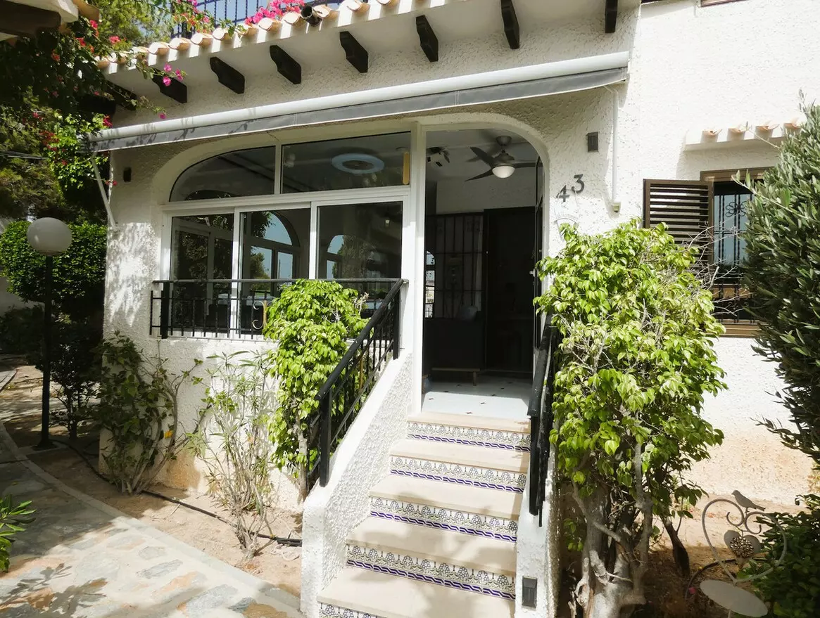 3-bedroom Townhouse In Cabo Roig, Spain (120 M²)