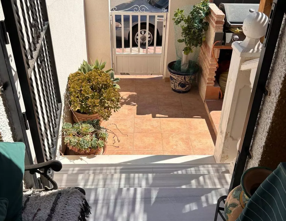 3-bedroom Town House In Santa Pola, Spain (145 M²)