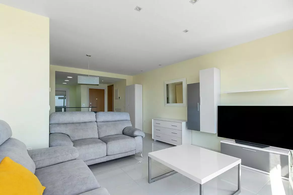 2-bedroom Apartment In Orihuela Costa, Spain (175 M²)