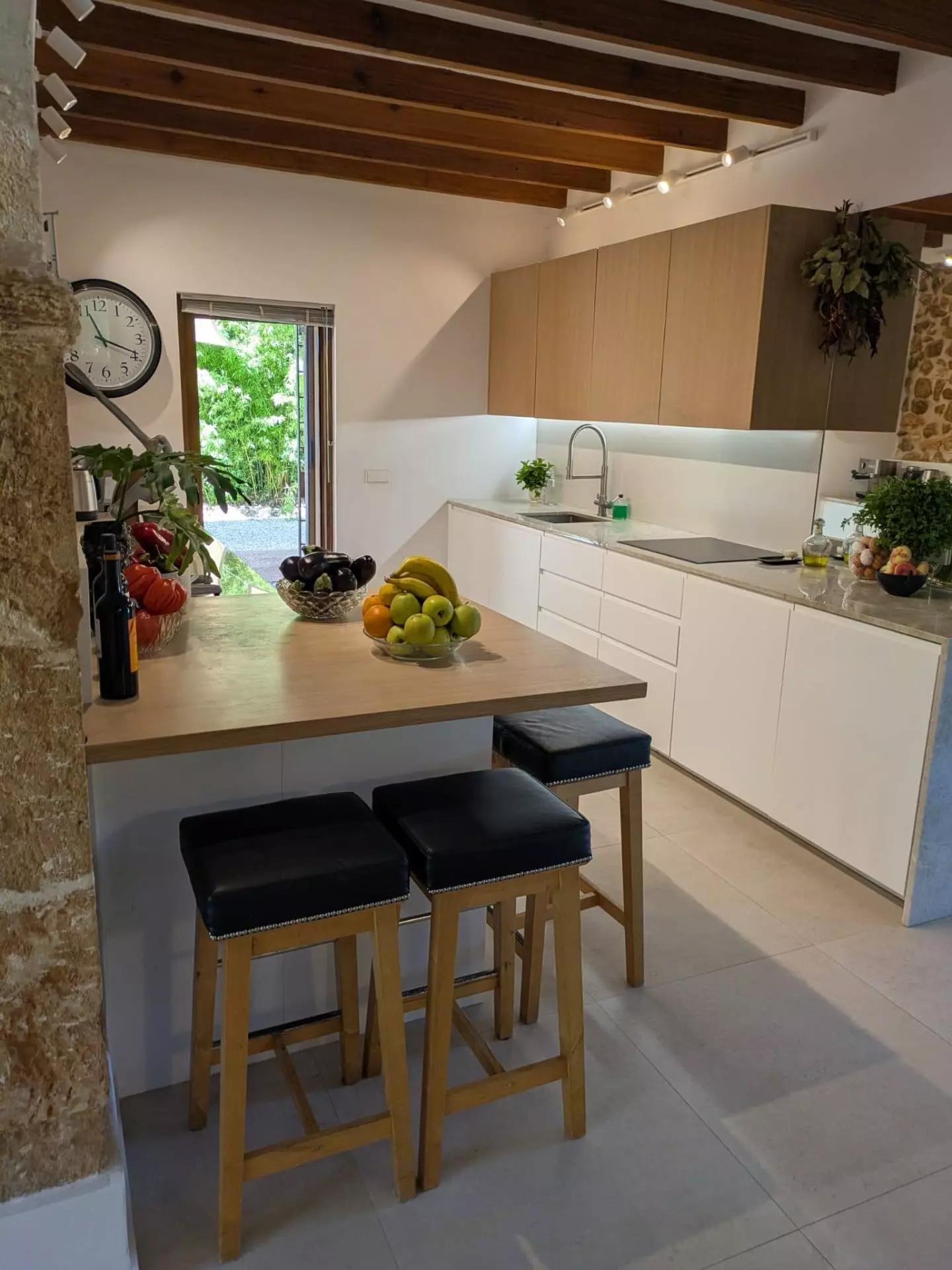 5-bedroom Finca In Binissalem, Spain (379 M²)
