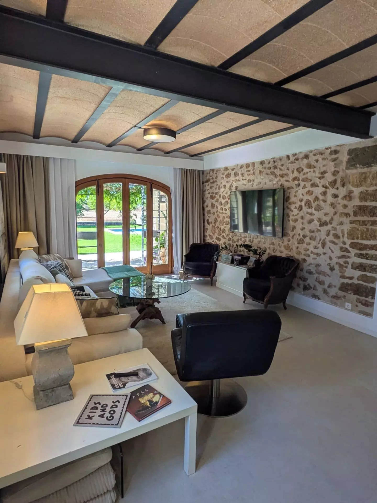 5-bedroom Finca In Binissalem, Spain (379 M²)