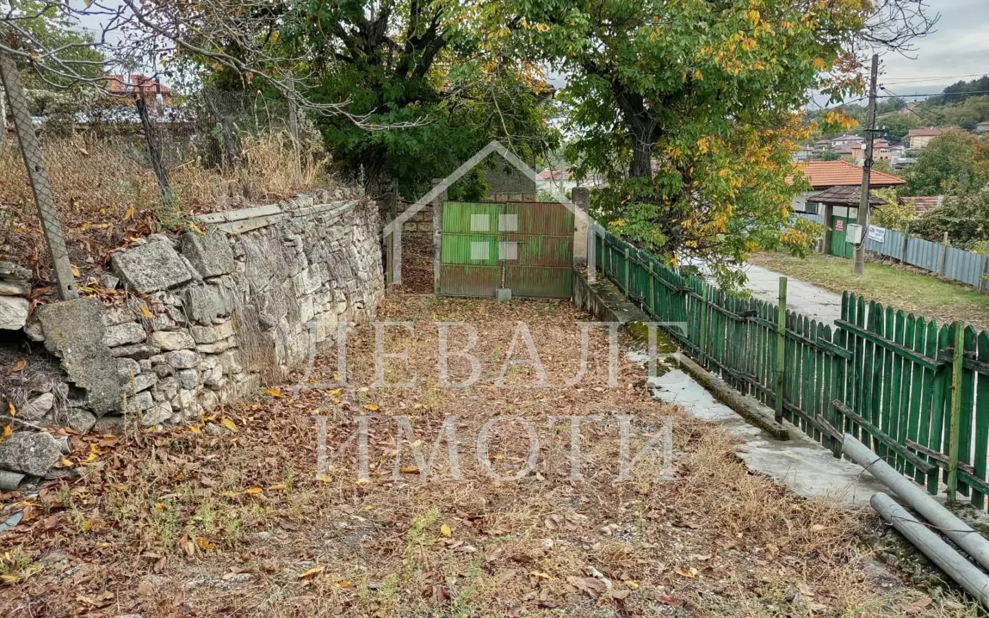 A House With A Large Yard Is For Sale In The Village Of Pirgovo, Ruse Region.