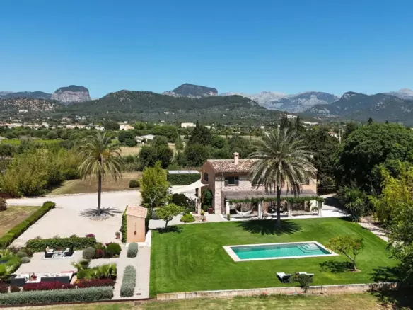 5-bedroom Finca In Binissalem, Spain (379 M²)