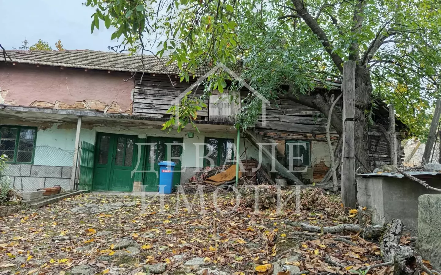 A House With A Large Yard Is For Sale In The Village Of Pirgovo, Ruse Region.