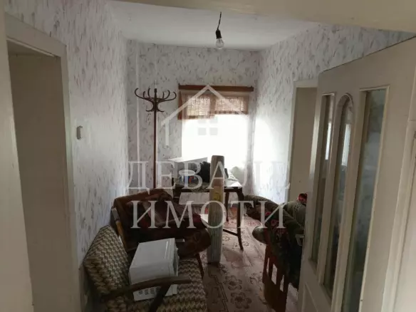 A House With A Large Yard Is For Sale In The Village Of Pirgovo, Ruse Region.