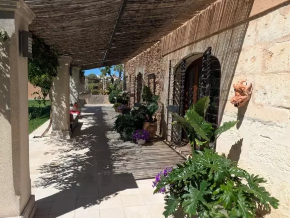 5-bedroom Finca In Binissalem, Spain (379 M²)
