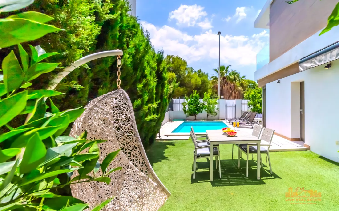 3-bedroom Villa In Orihuela Costa, Spain (193 M²)