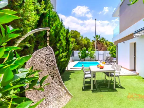 3-bedroom Villa In Orihuela Costa, Spain (193 M²)