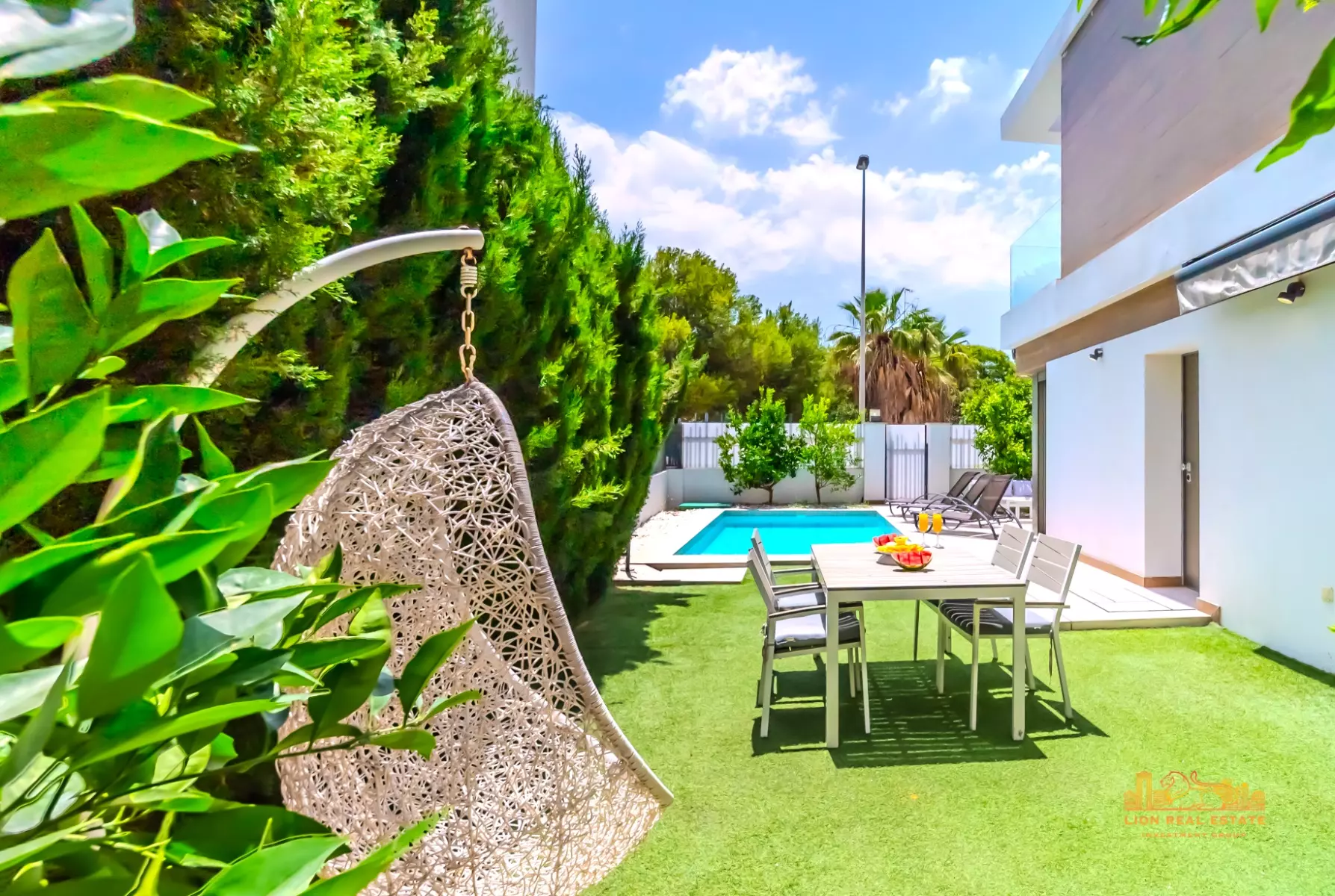 o_1i2bkblt88ah1l691c791nv71od72o-bd56c7 3-bedroom Villa In Orihuela Costa, Spain (193 M²)