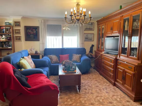 4-bedroom Villa In Cabo Roig, Spain (180 M²)