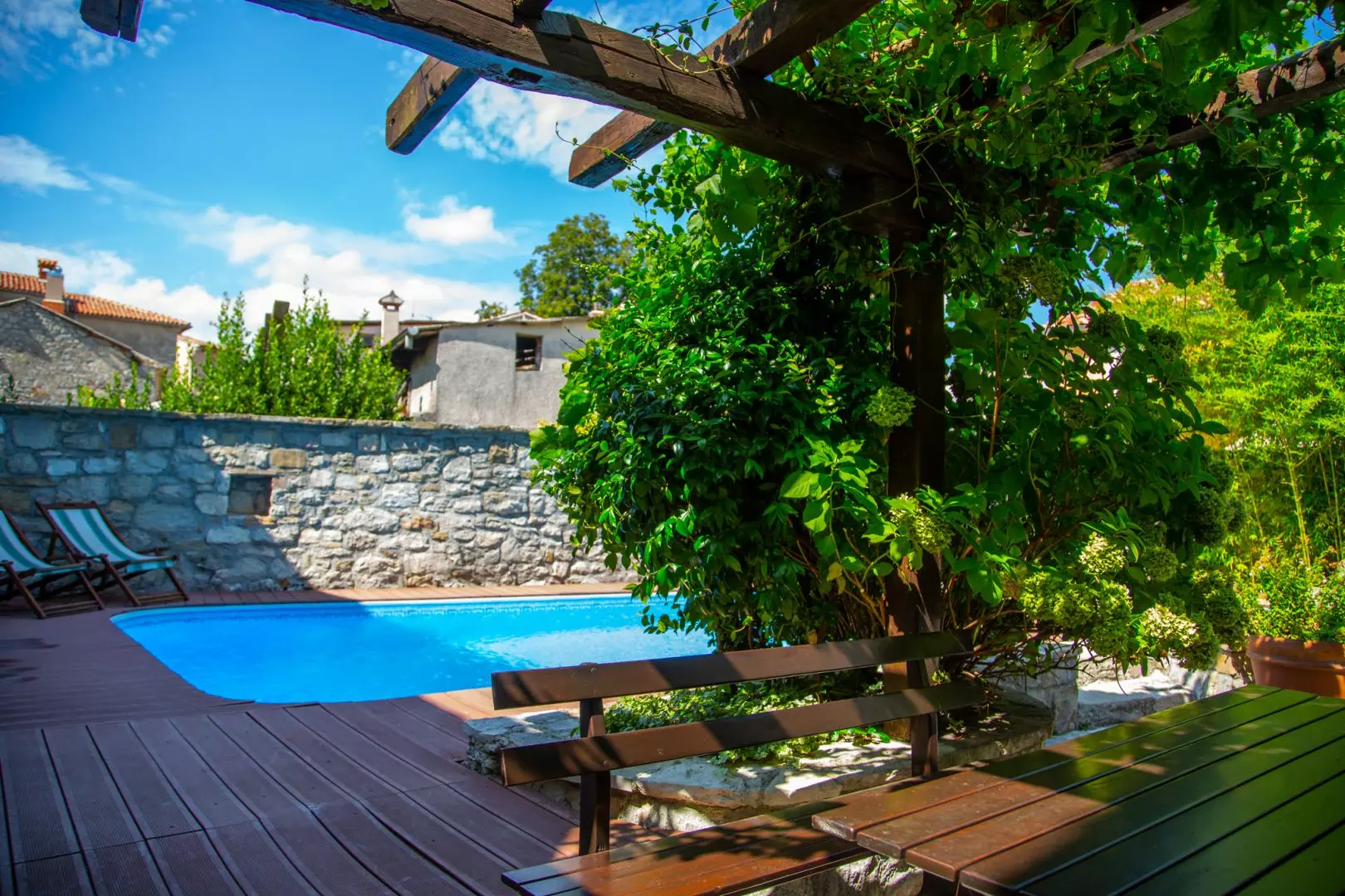 7-bedroom Detached House In Gračišće, Croatia (520 M²)