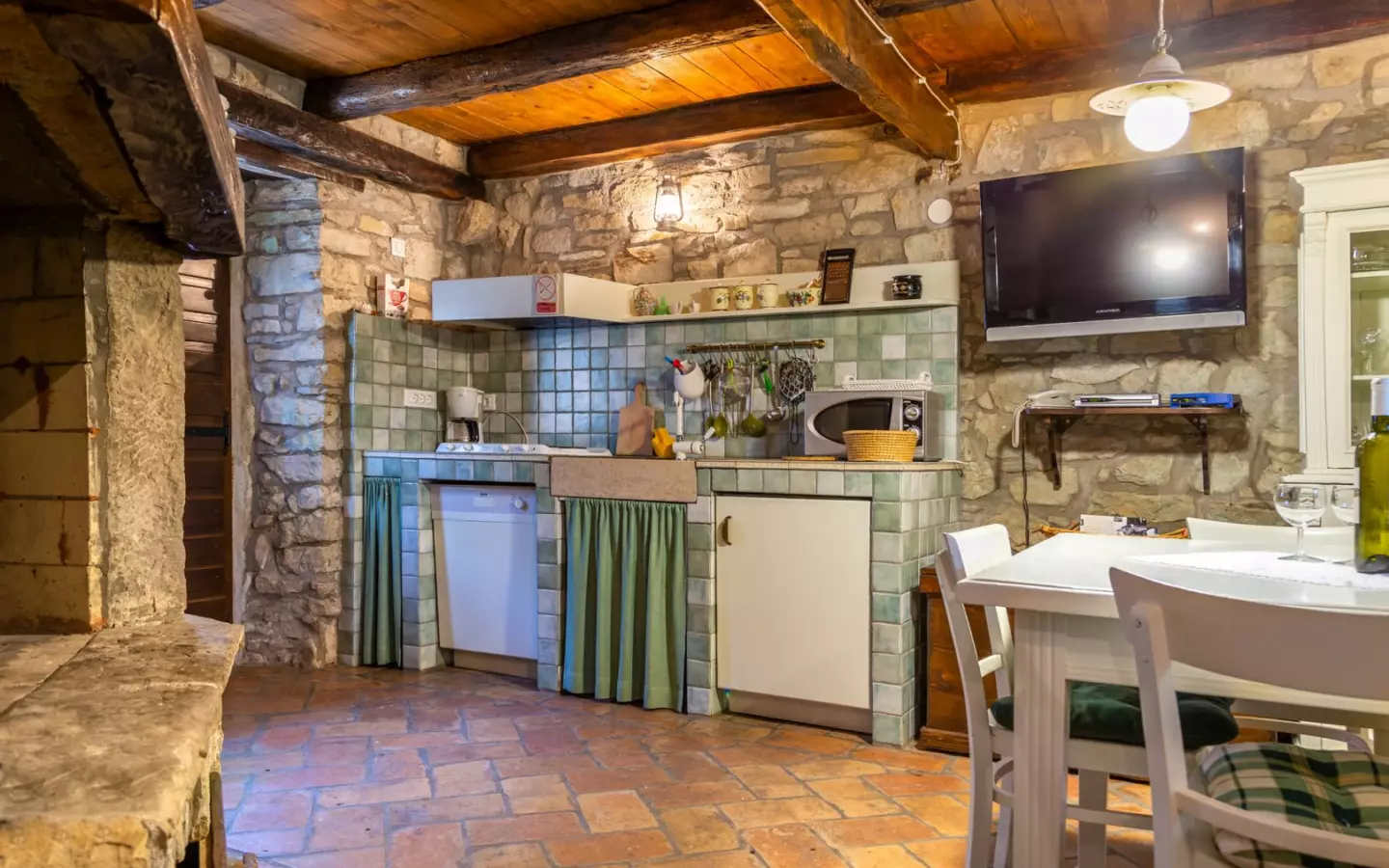 7-bedroom Detached House In Gračišće, Croatia (520 M²)