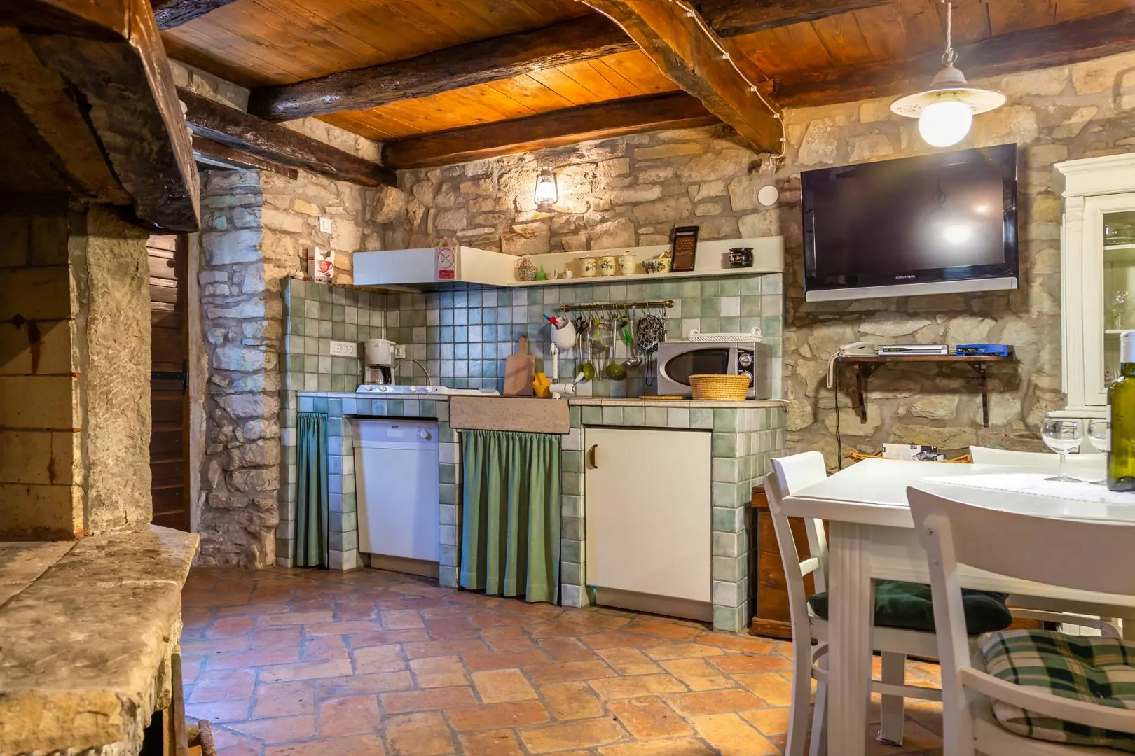7-bedroom Detached House In Gračišće, Croatia (520 M²)