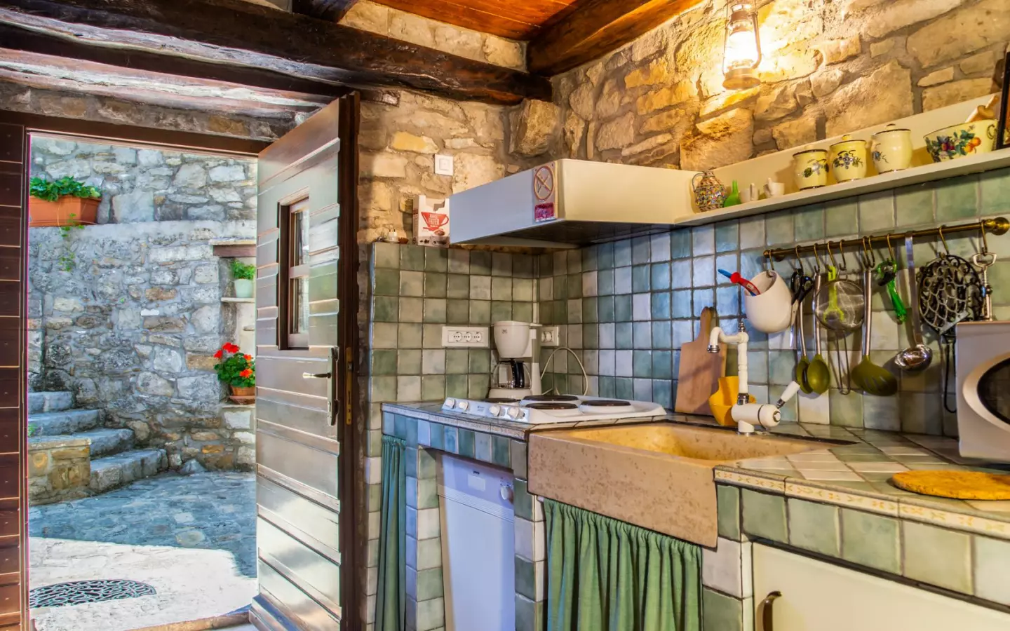 7-bedroom Detached House In Gračišće, Croatia (520 M²)