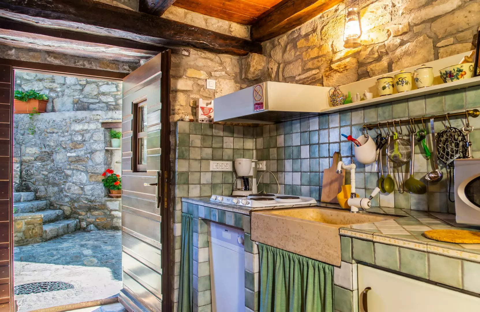 7-bedroom Detached House In Gračišće, Croatia (520 M²)