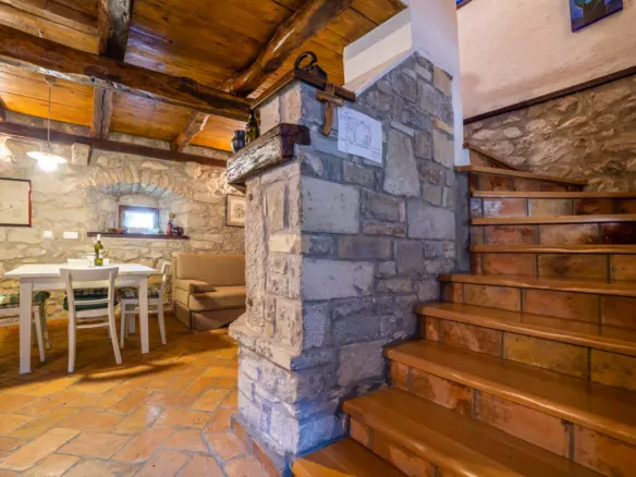 7-bedroom Detached House In Gračišće, Croatia (520 M²)