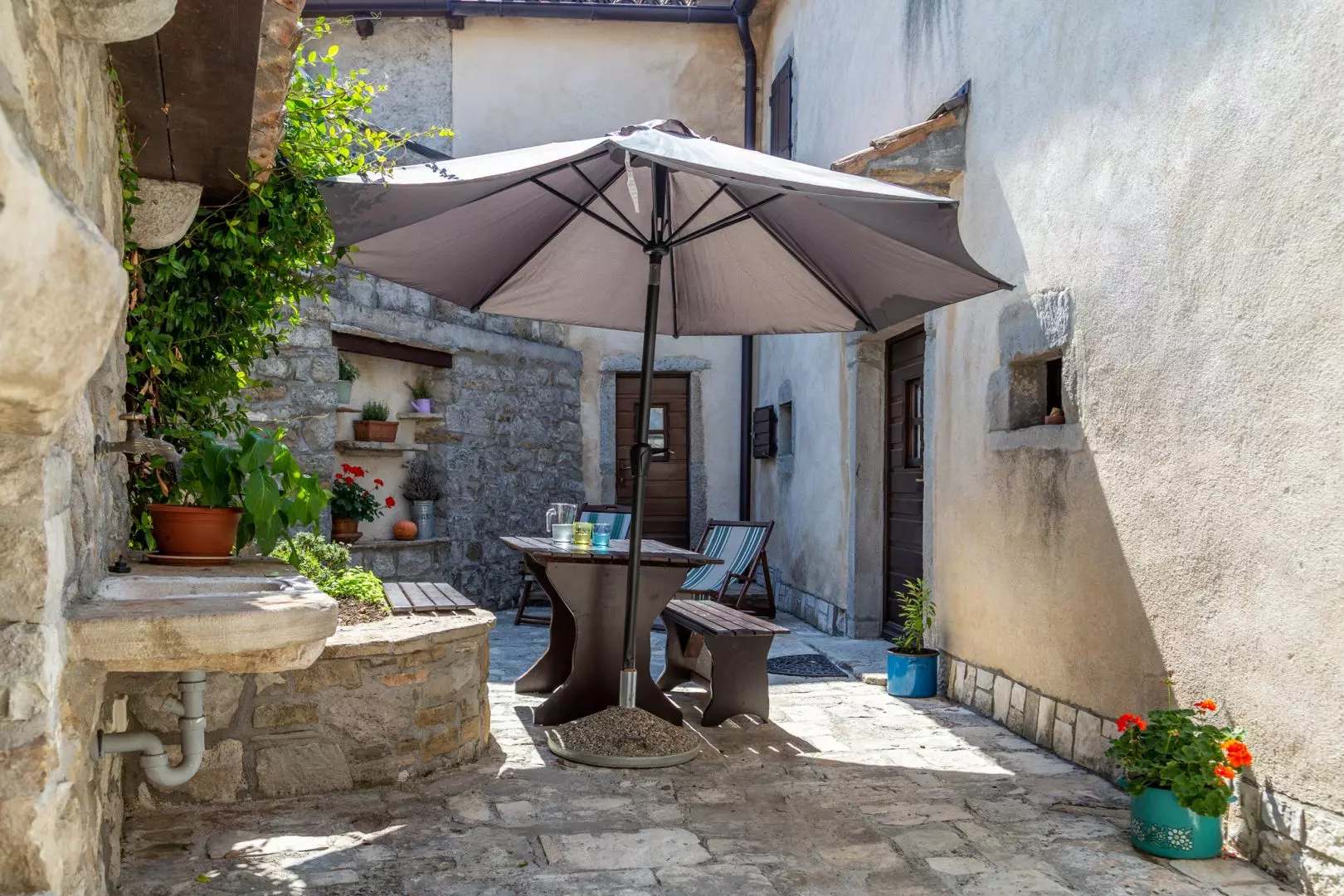 7-bedroom Detached House In Gračišće, Croatia (520 M²)