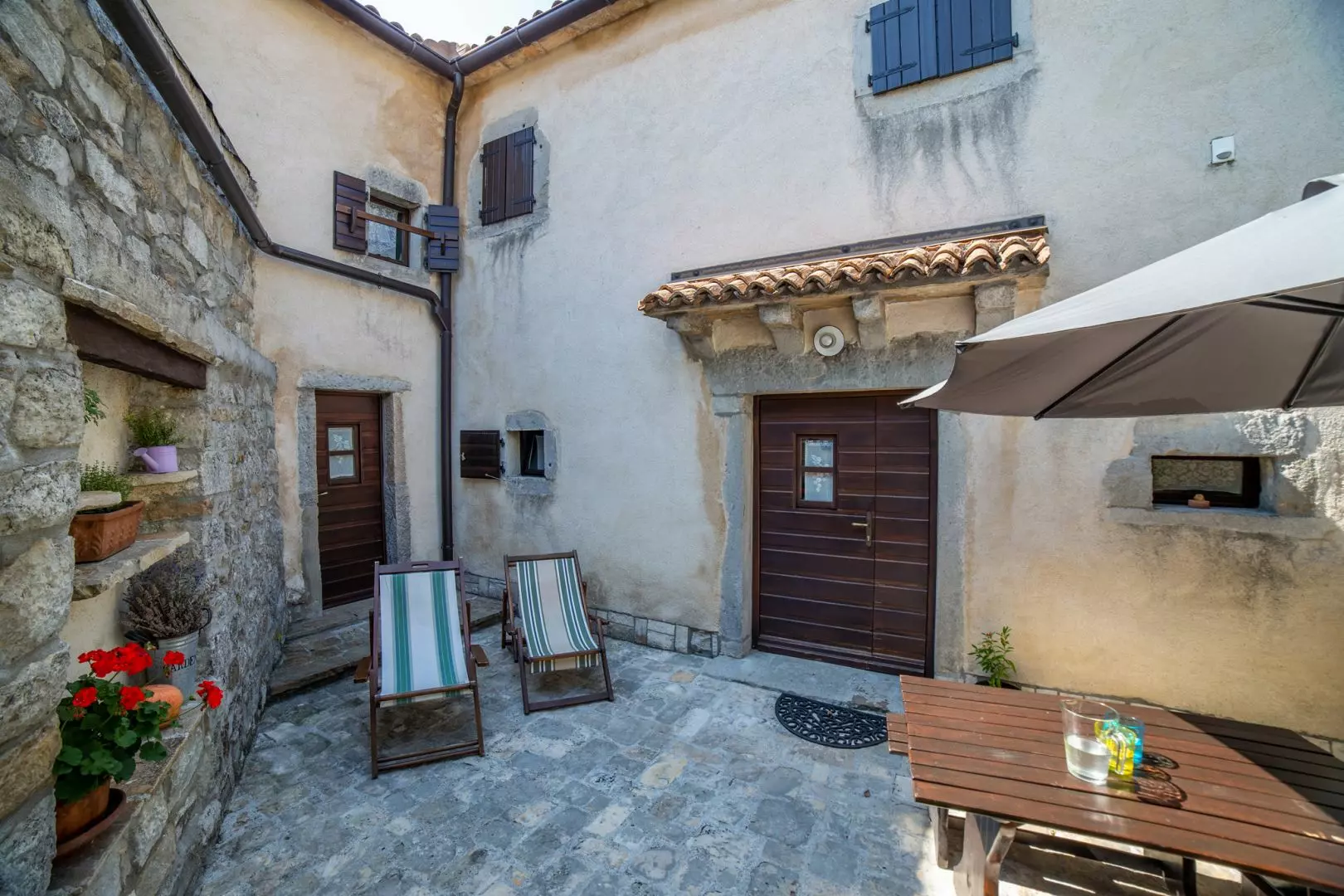 7-bedroom Detached House In Gračišće, Croatia (520 M²)