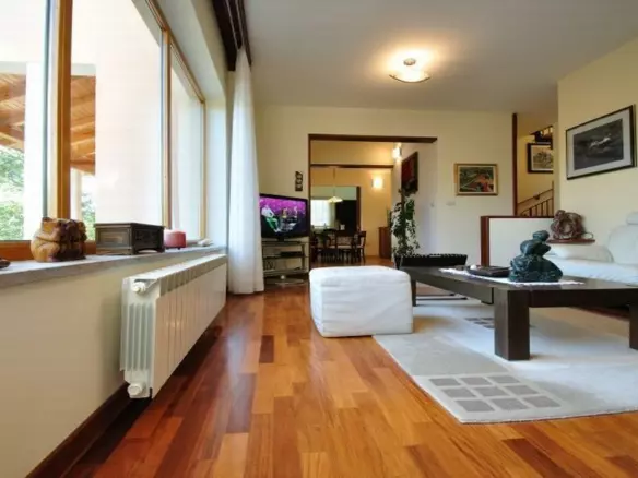 4-bedroom Villa In Buzet, Croatia (285 M²)