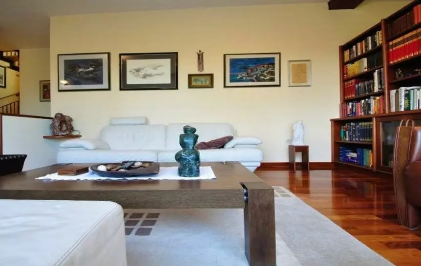 4-bedroom Villa In Buzet, Croatia (285 M²)