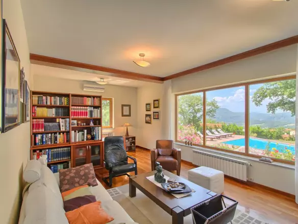 4-bedroom Villa In Buzet, Croatia (285 M²)