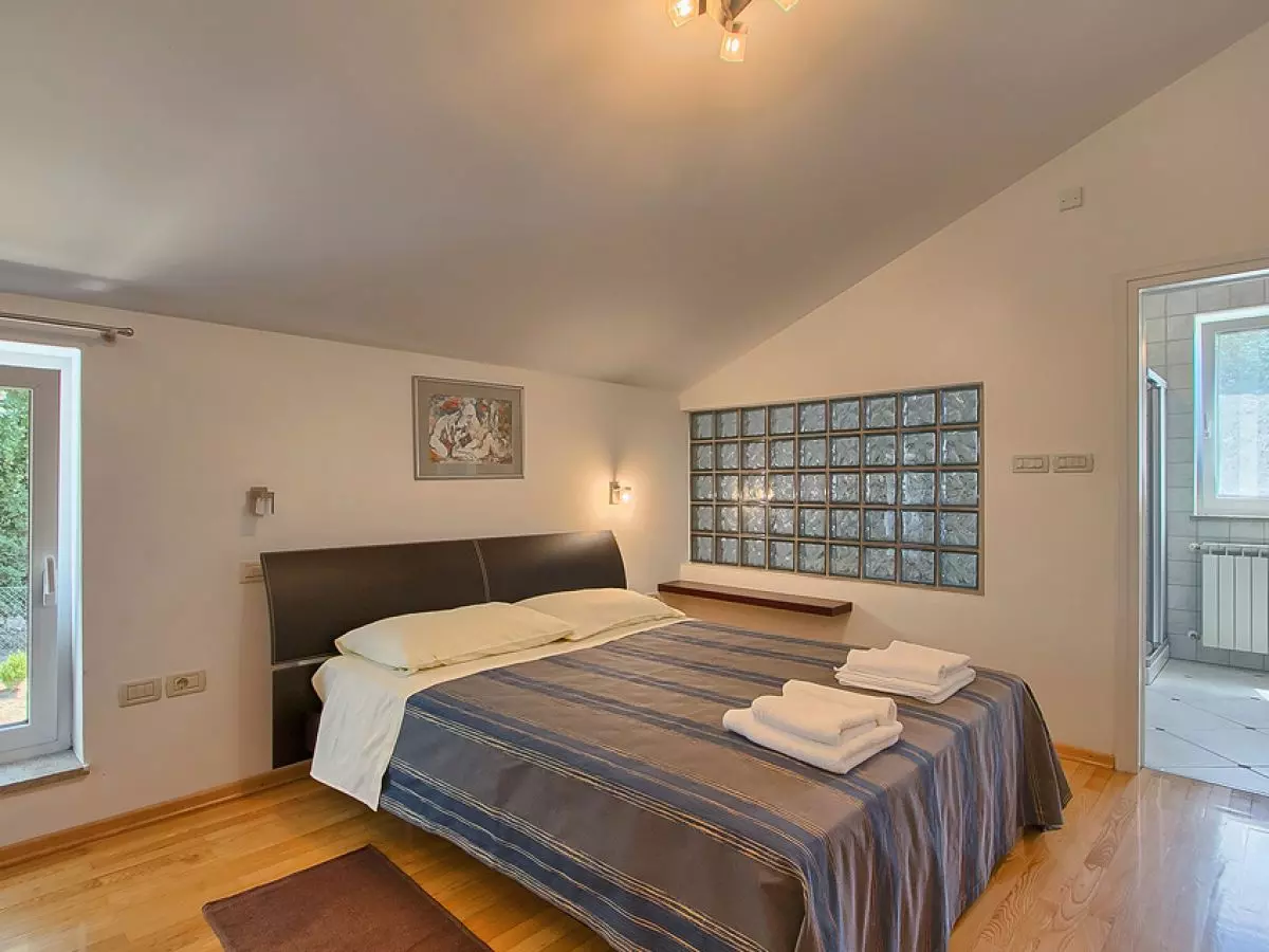 4-bedroom Villa In Buzet, Croatia (285 M²)