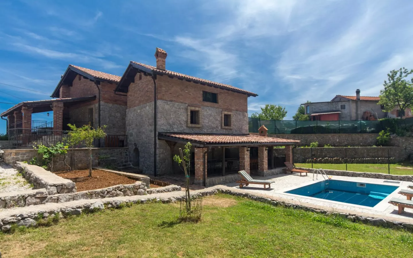 7-bedroom Villa In Veprinac, Croatia (564 M²)