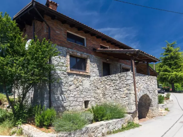 7-bedroom Villa In Veprinac, Croatia (564 M²)