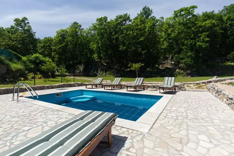 7-bedroom Villa In Veprinac, Croatia (564 M²)