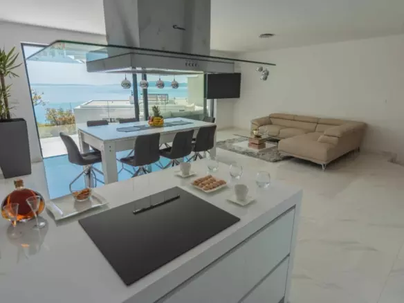 8-bedroom Villa In Pobri, Croatia (500 M²)