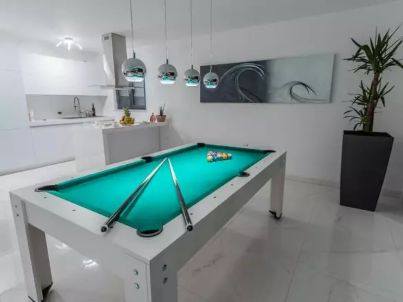 8-bedroom Villa In Pobri, Croatia (500 M²)