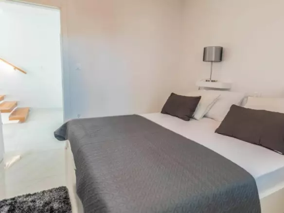 8-bedroom Villa In Pobri, Croatia (500 M²)