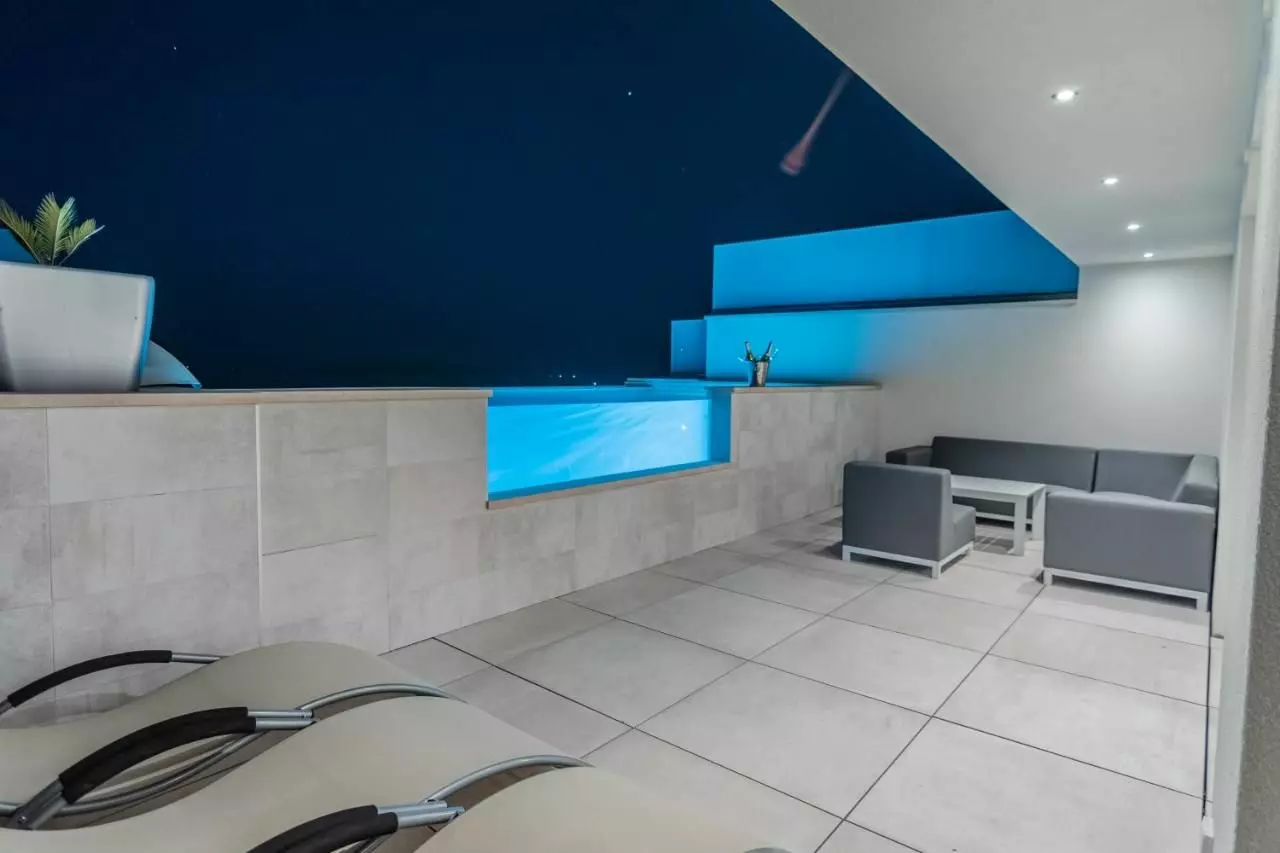 8-bedroom Villa In Pobri, Croatia (500 M²)
