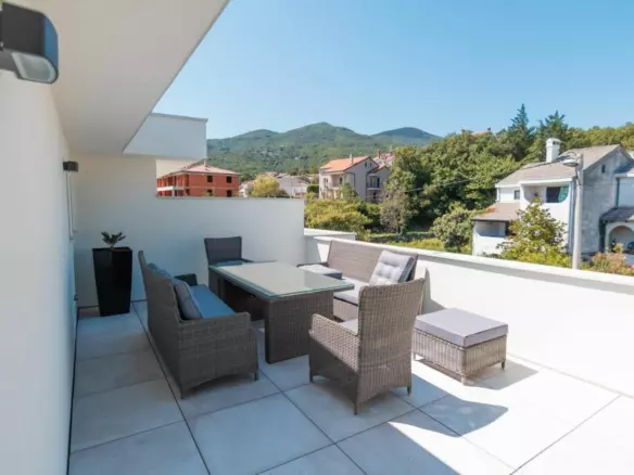 8-bedroom Villa In Pobri, Croatia (500 M²)