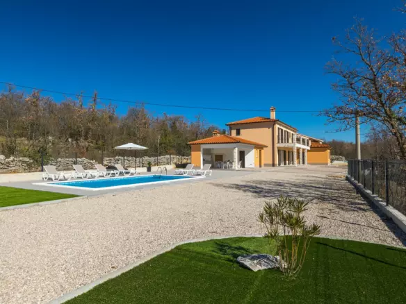4-bedroom Detached House In Rabac, Croatia (208 M²)