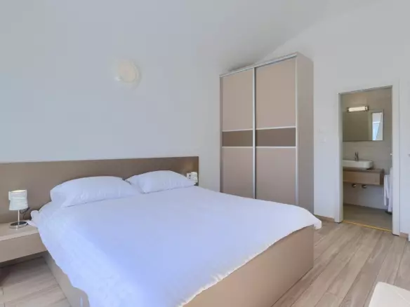 4-bedroom Detached House In Rabac, Croatia (208 M²)
