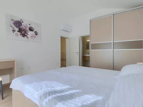 4-bedroom Detached House In Rabac, Croatia (208 M²)