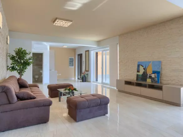 4-bedroom Detached House In Rabac, Croatia (208 M²)
