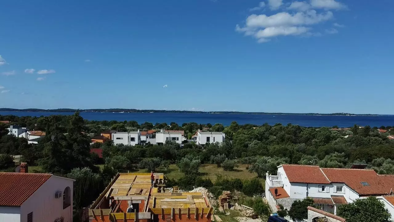 4-bedroom Villa In Peroj, Croatia (200 M²)