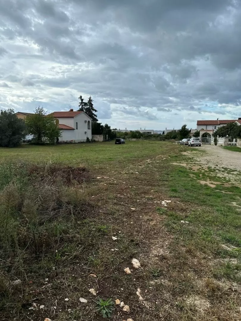Land In Peroj, Croatia (620 M²)